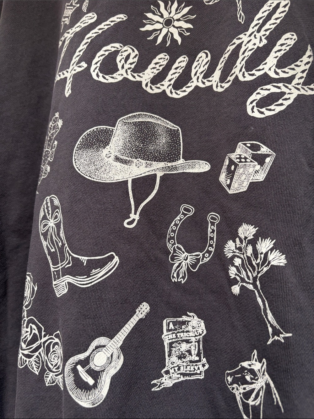 Tres Bien Gray 'Howdy' Graphic Sweatshirt - Picture 8 of 10
